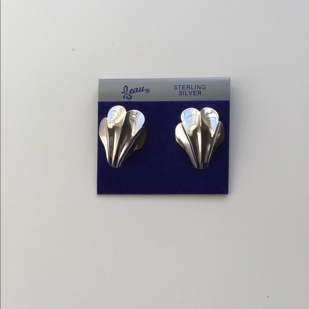 Vintage sterling silver pierced earrings